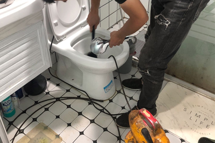 江川疏通下水道